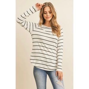 Ivory/Black long Sleeve Top